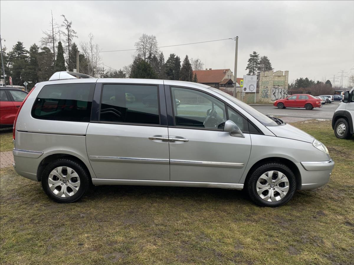 Citroën C8 Kombi 2,0 l 120 kw