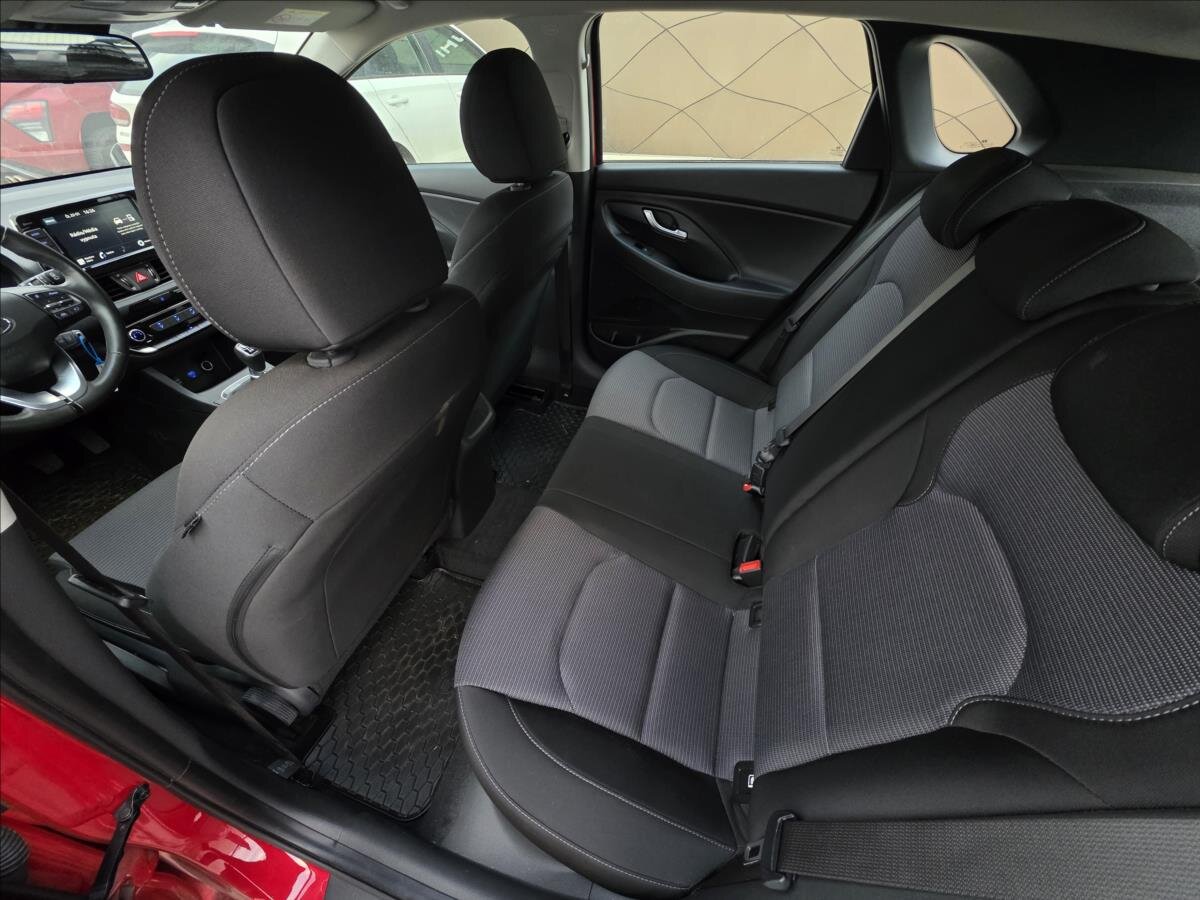 Hyundai i30 Hatchback 1,5 l 80 kw