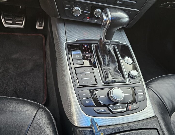 Audi A6 Kombi 3,0 l 180 kw