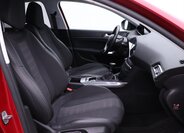 Peugeot 308 Kombi 1,2 l 96 kw