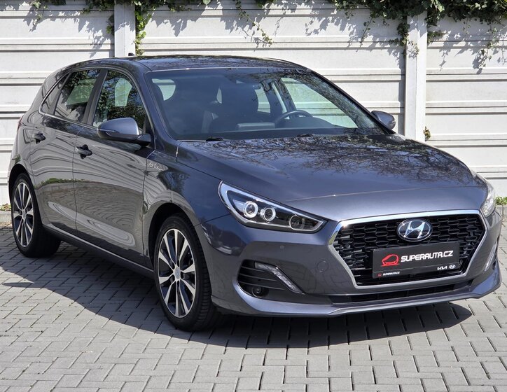 Hyundai i30 Hatchback 1,4 l 103 kw