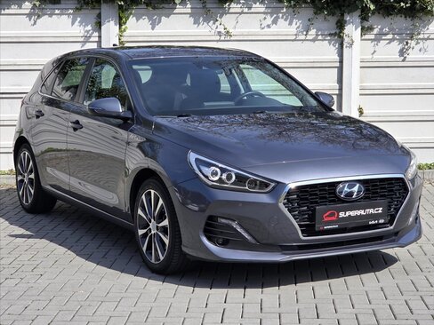 Hyundai i30 Hatchback 1,4 l 103 kw
