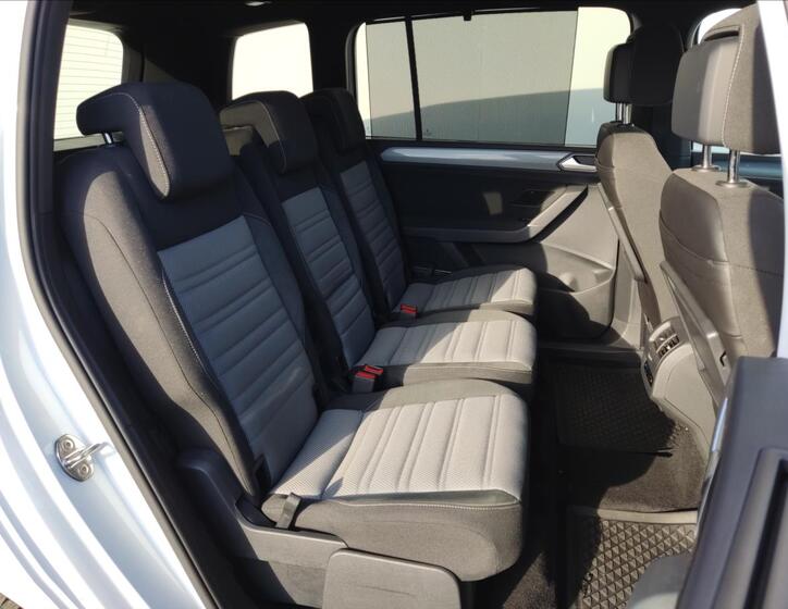 Volkswagen Touran 22