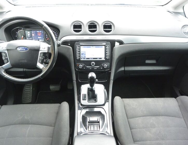 Ford S-MAX MPV 2,2 l 147 kw