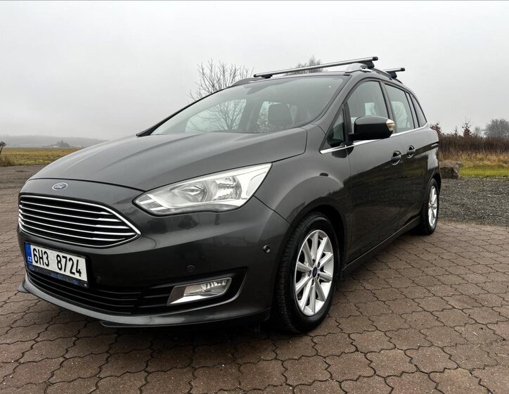 Ford Grand C-MAX 8