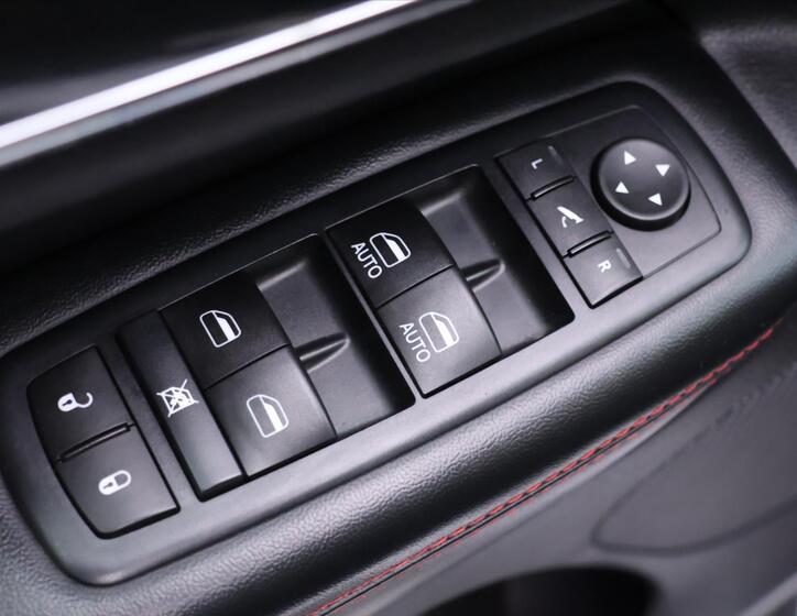 Jeep Grand Cherokee 17