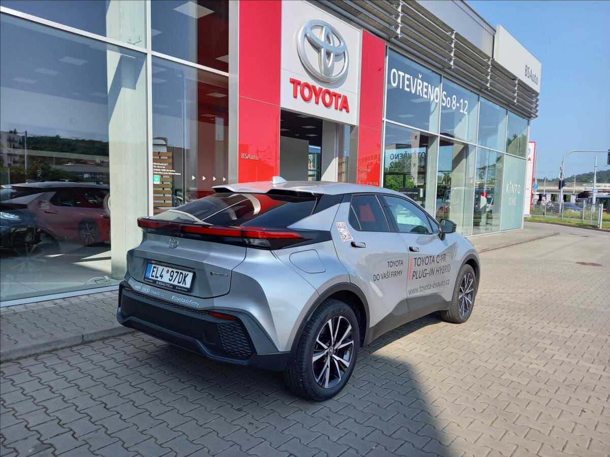 Toyota C-HR SUV / Terénní 2,0 l 145 kw
