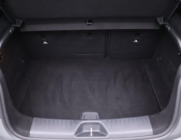 Mercedes-Benz Třídy A 10