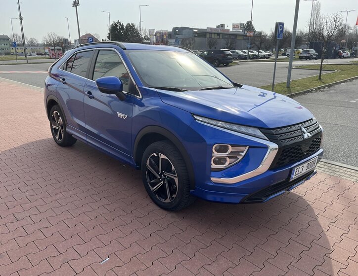 Mitsubishi Eclipse Cross SUV / Terénní 2,4 l 72 kw