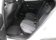 Peugeot 2008 SUV / Terénní 1,5 l 81 kw