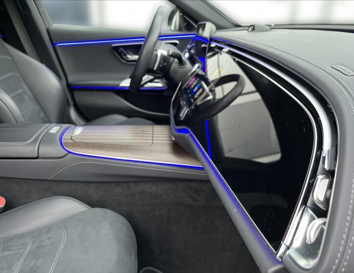 Mercedes-Benz Třídy E Kombi 2,0 l 145 kw