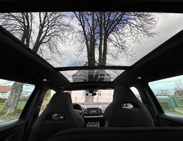 Škoda Karoq SUV / Terénní 2,0 l 140 kw