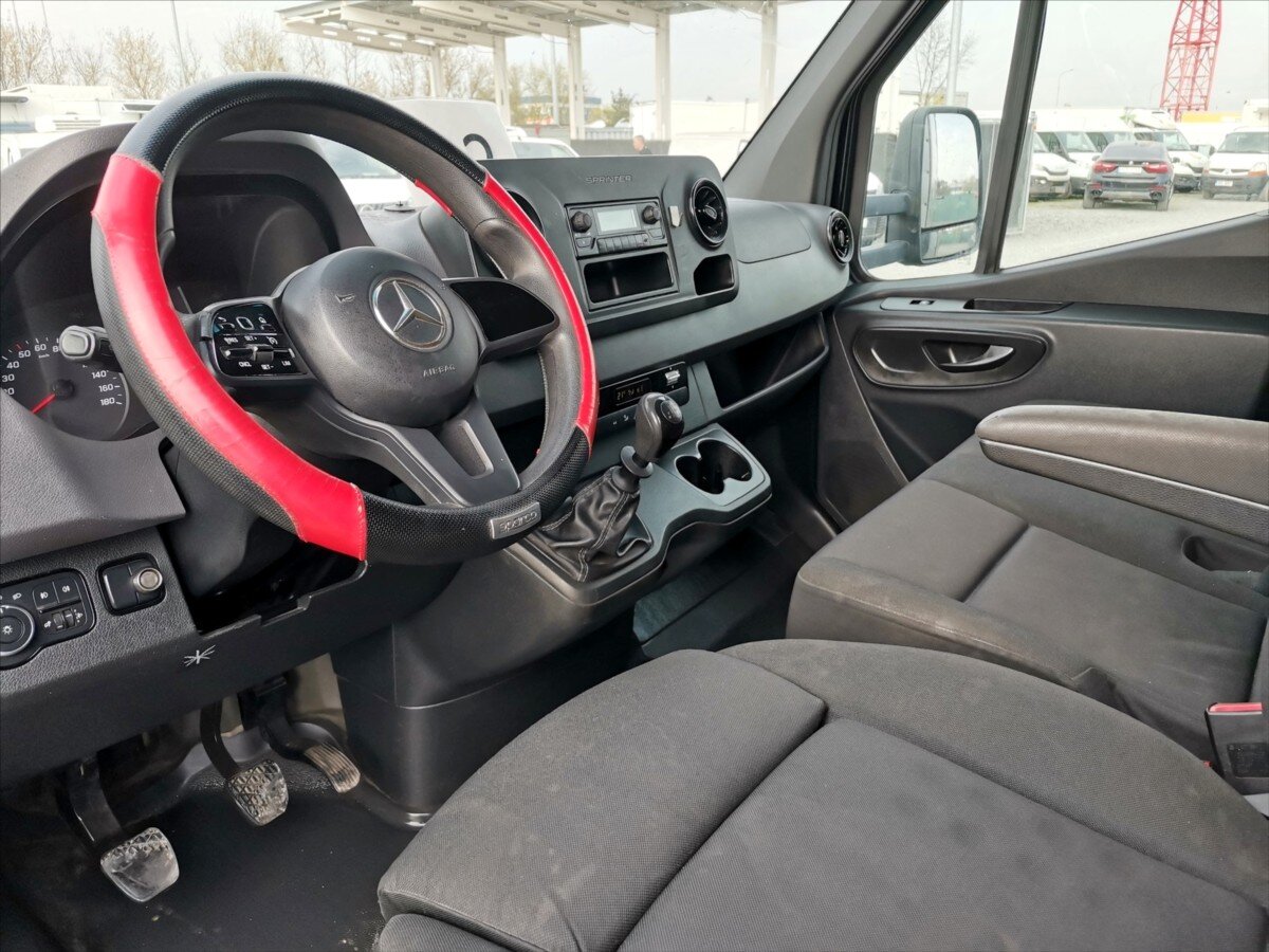 Mercedes-Benz Sprinter Valník 3,0 l 140 kw