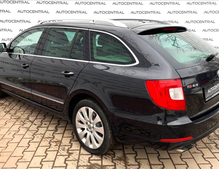 Škoda Superb Kombi 2,0 l 125 kw