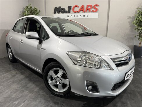 Toyota Auris Hatchback 1,8 l 73 kw