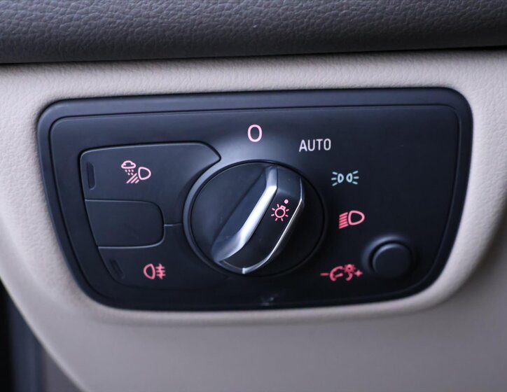 Audi A6 Sedan 3,0 l 235 kw