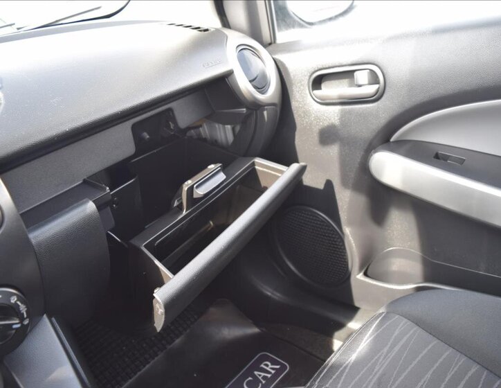 Mazda 2 Hatchback 1,3 l 55 kw