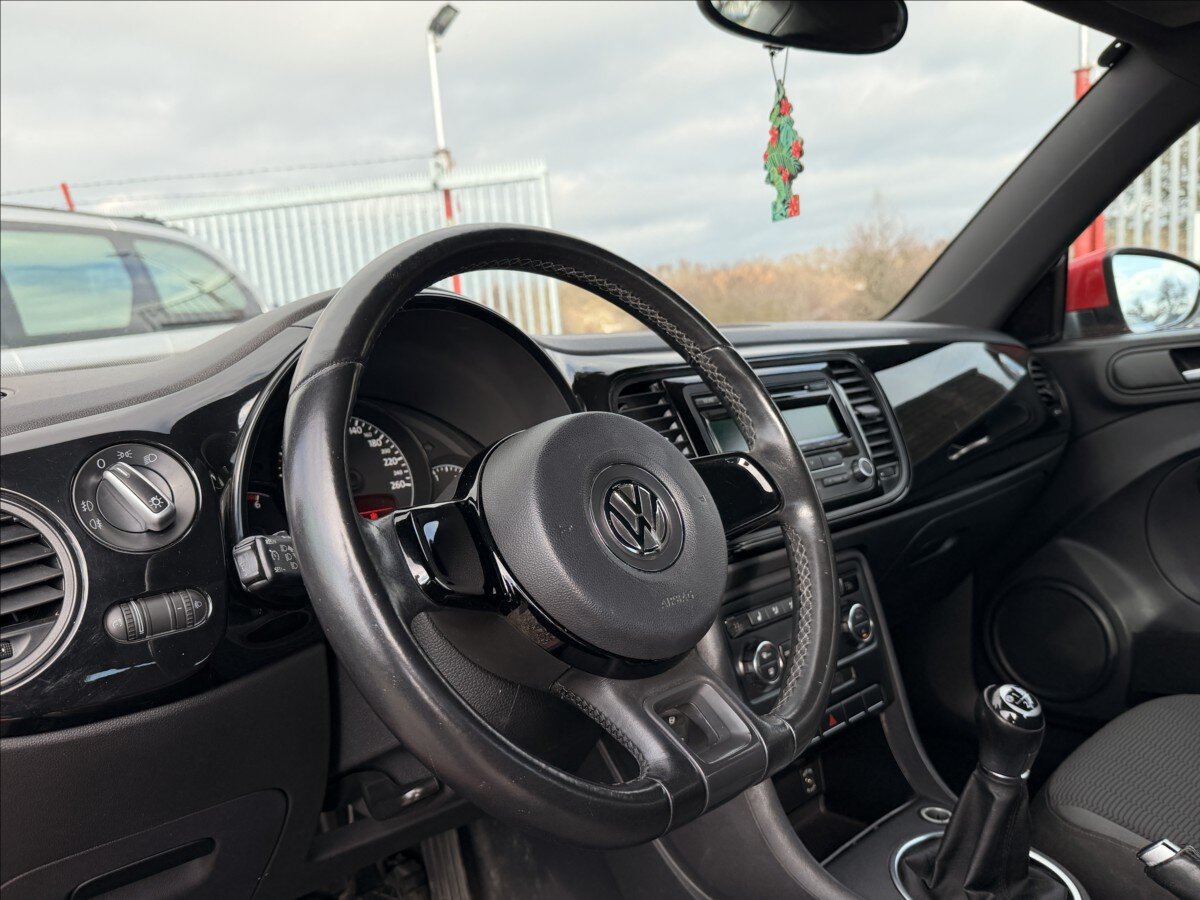 Volkswagen Beetle Kupé 1,6 l 77 kw