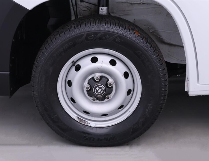 Toyota Proace Max Skříň 2,2 l 88 kw