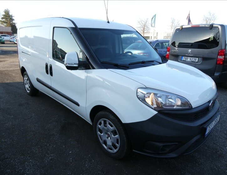 Fiat Dobló cargo Pick-up 1,4 l 88 kw