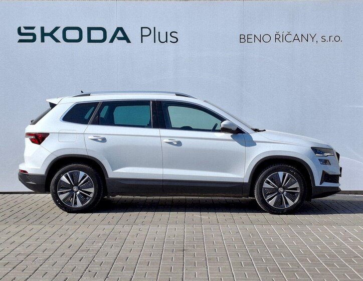 Škoda Karoq SUV / Terénní 1,5 l 110 kw