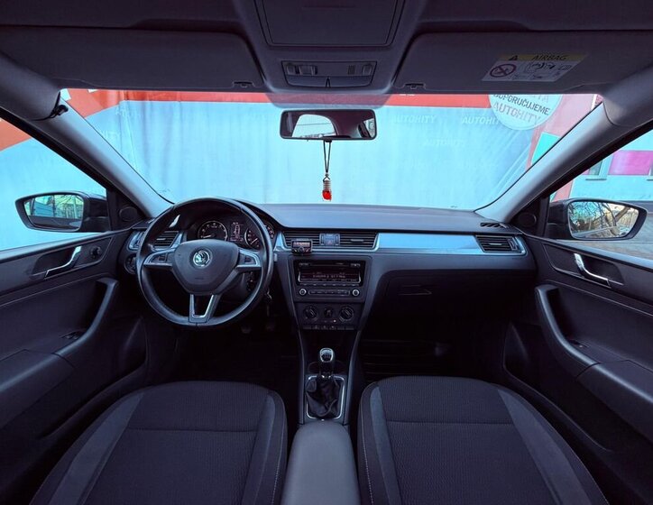 Škoda Rapid Liftback 1,2 l 77 kw