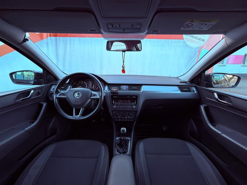 Škoda Rapid Liftback 1,2 l 77 kw