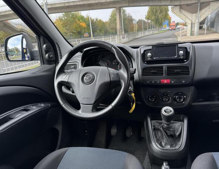 Opel Combo 22