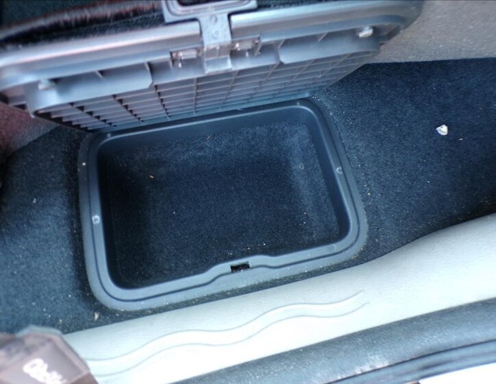 Renault Modus Hatchback 1,1 l 55 kw