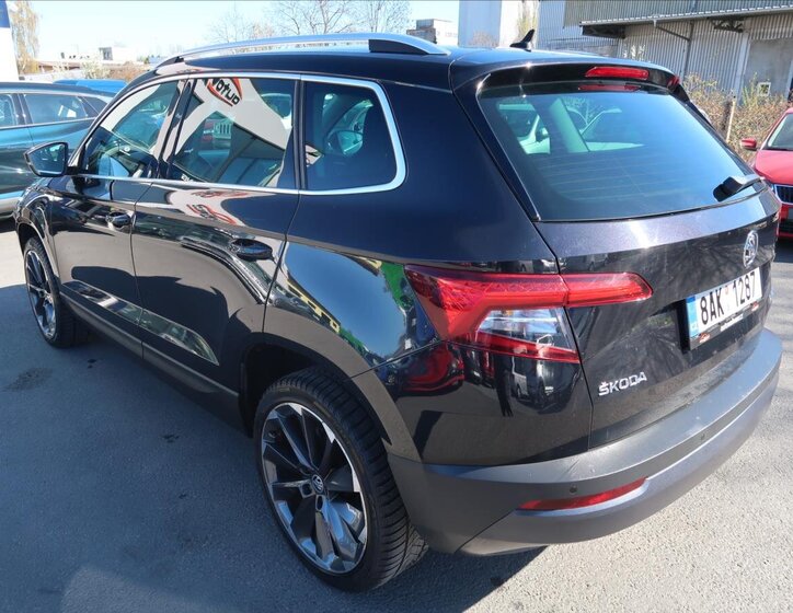 Škoda Karoq SUV / Terénní 1,6 l 85 kw
