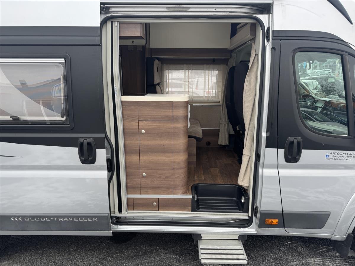 Peugeot Ostatní Ostatní 3,0 l 130 kw