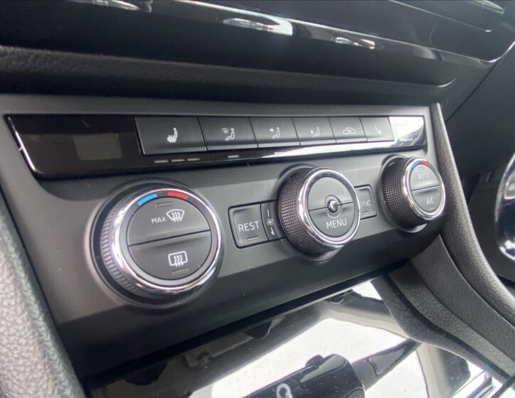 Škoda Superb Kombi 2,0 l 140 kw