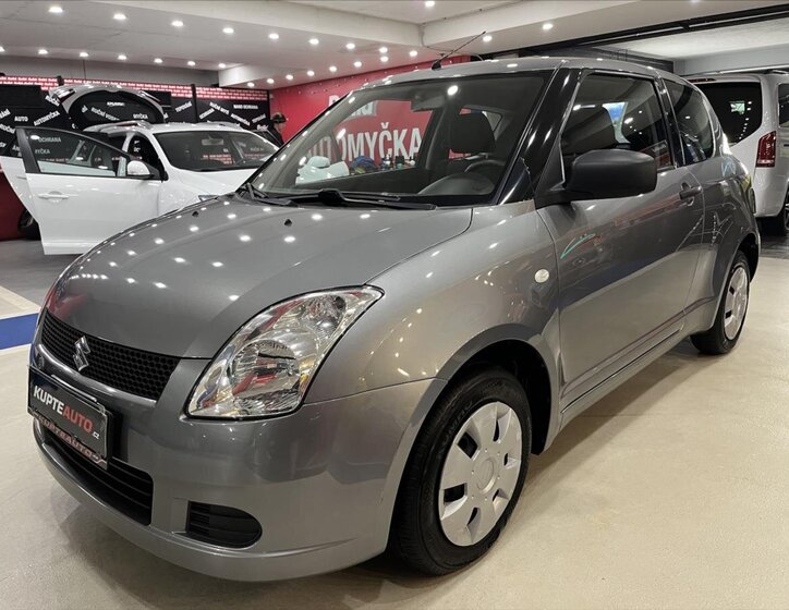 Suzuki Swift Hatchback 1,3 l 67 kw