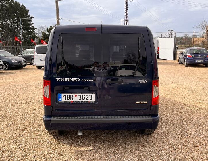 Ford Tourneo Connect 4