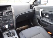 Renault Latitude Sedan / Limuzína 2,0 l 110 kw