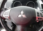 Mitsubishi Outlander SUV 2,2 l 115 kw