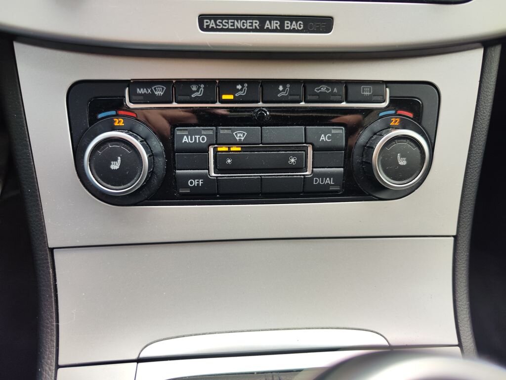 Volkswagen Passat CC Sedan / Limuzína 2,0 l 103 kw