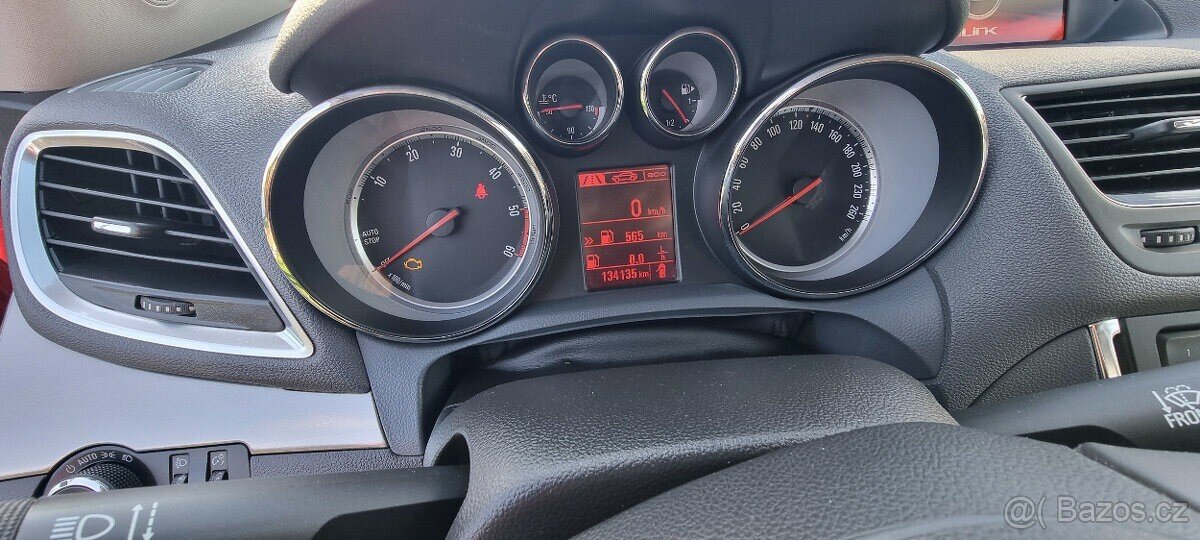 Opel Mokka SUV / Terénní 0,0 96 kw