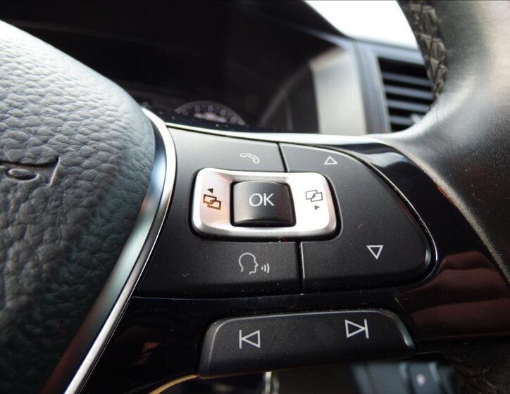 Volkswagen Caravelle MPV 2,0 l 110 kw