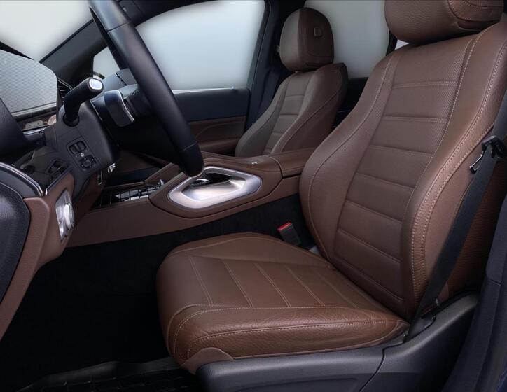 Mercedes-Benz GLE 10