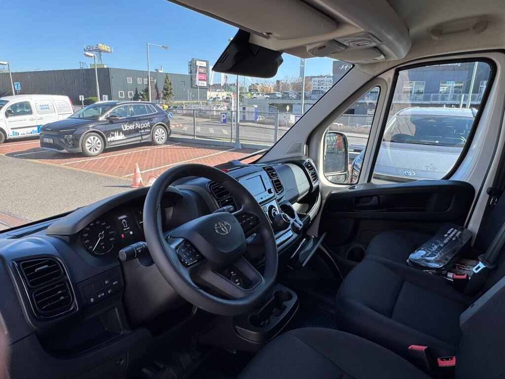 Toyota Proace Max Skříň 2,2 l 133 kw