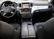 Mercedes-Benz Třídy M SUV / Terénní 3,5 l 225 kw