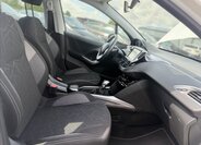 Peugeot 2008 SUV / Terénní 1,2 l 61 kw