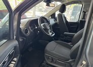 Mercedes-Benz Ostatní Ostatní 2,0 l 120 kw