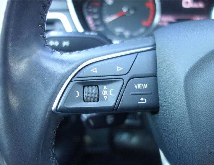 Audi A4 Sedan / Limuzína 2,0 l 110 kw