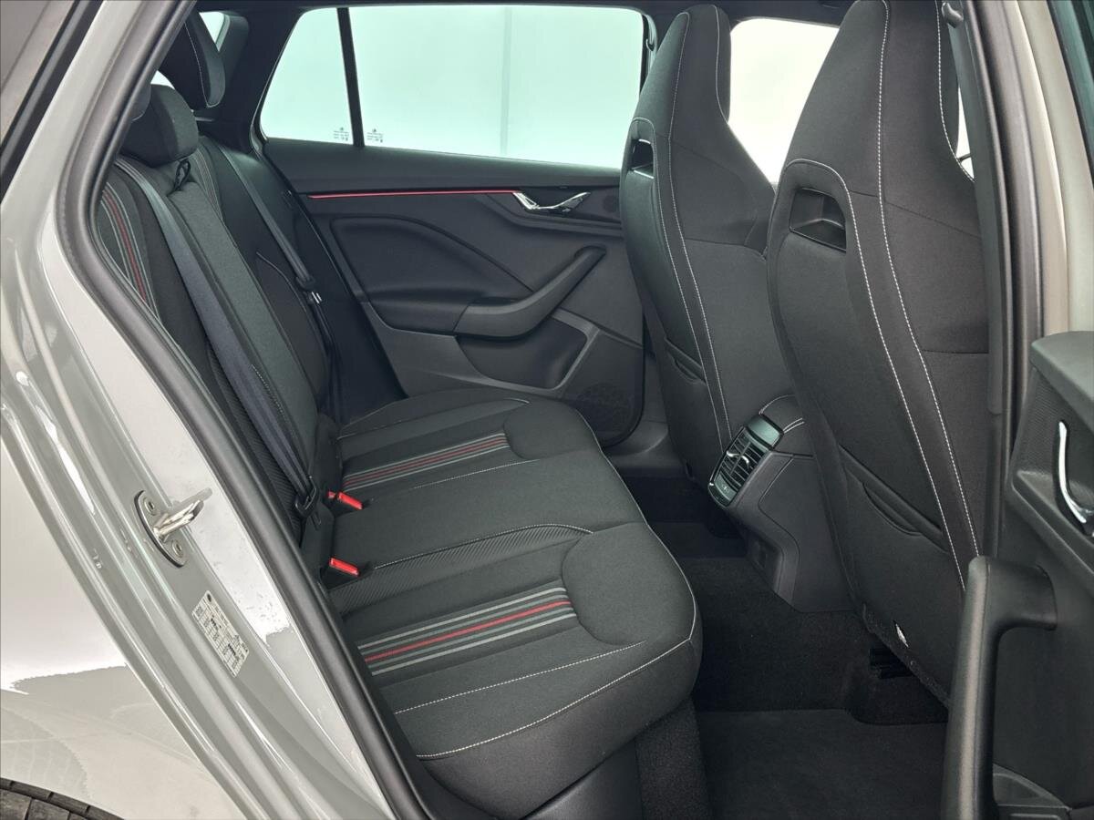 Škoda Scala Hatchback 1,5 l 110 kw