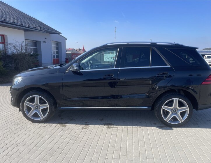 Mercedes-Benz GLE SUV / Terénní 3,0 l 190 kw