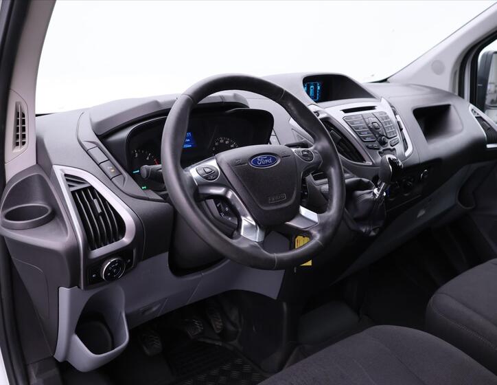 Ford Transit Custom 22