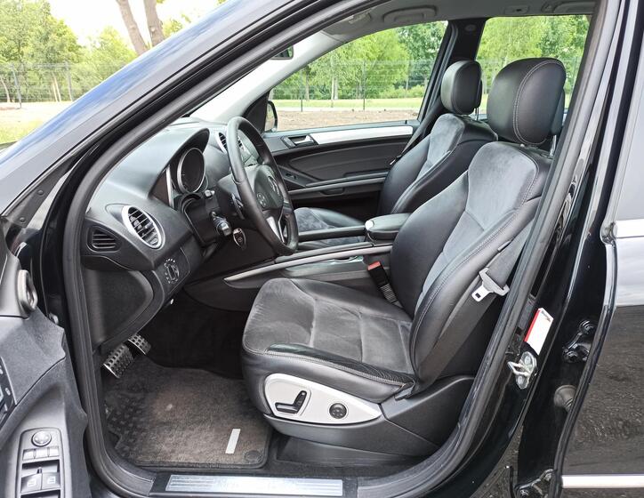 Mercedes-Benz Třídy M 10