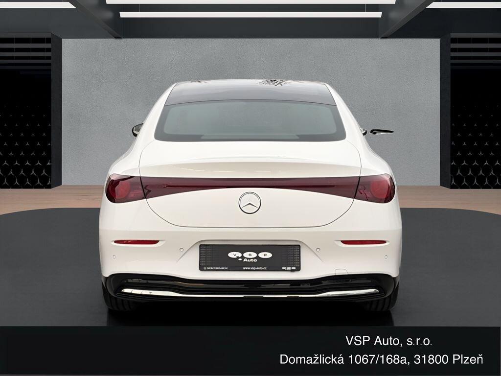 Mercedes-Benz CLA Sedan / Limuzína 1,3 l 120 kw